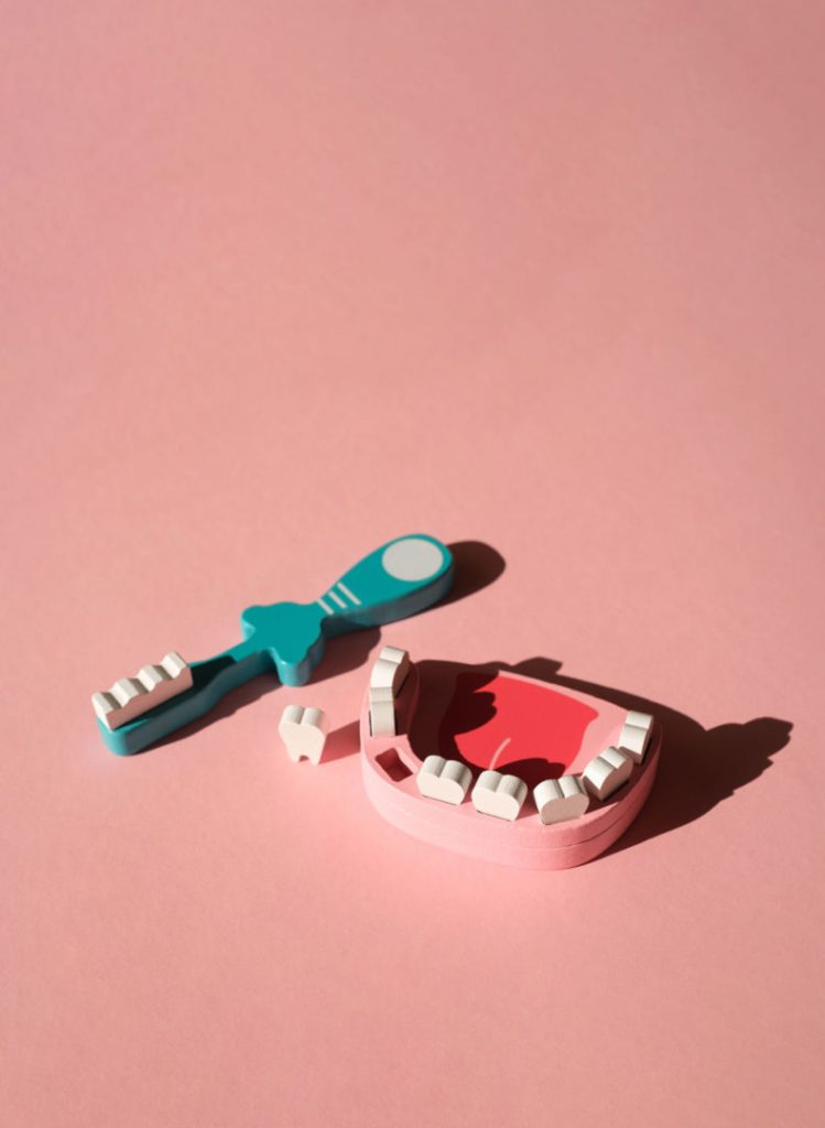 swelling-gum-cause-and-treatment